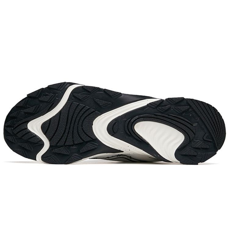 Anta Running Series Height Increasing Low Top Running Shoes Men Sneakers Black White 112145525-5