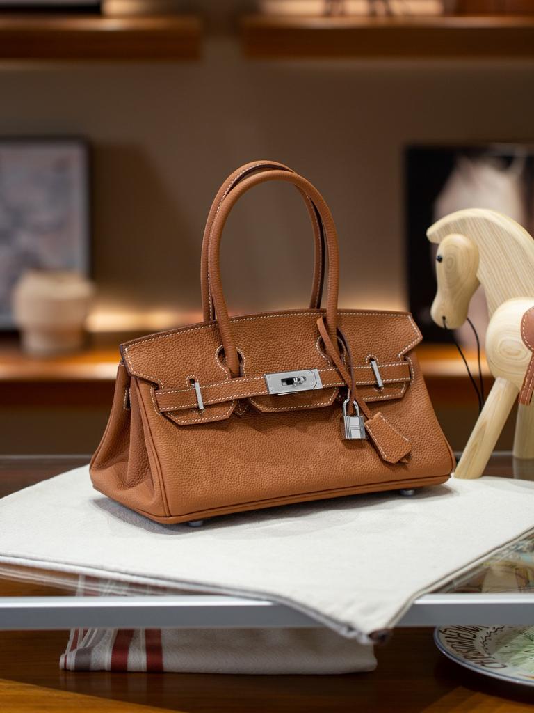 Geantă de umăr din piele de vacă ușoară TOGO Piele originală de fabrică Versiune de umăr Geantă de mână din piele de vacă Geantă de damă la modă