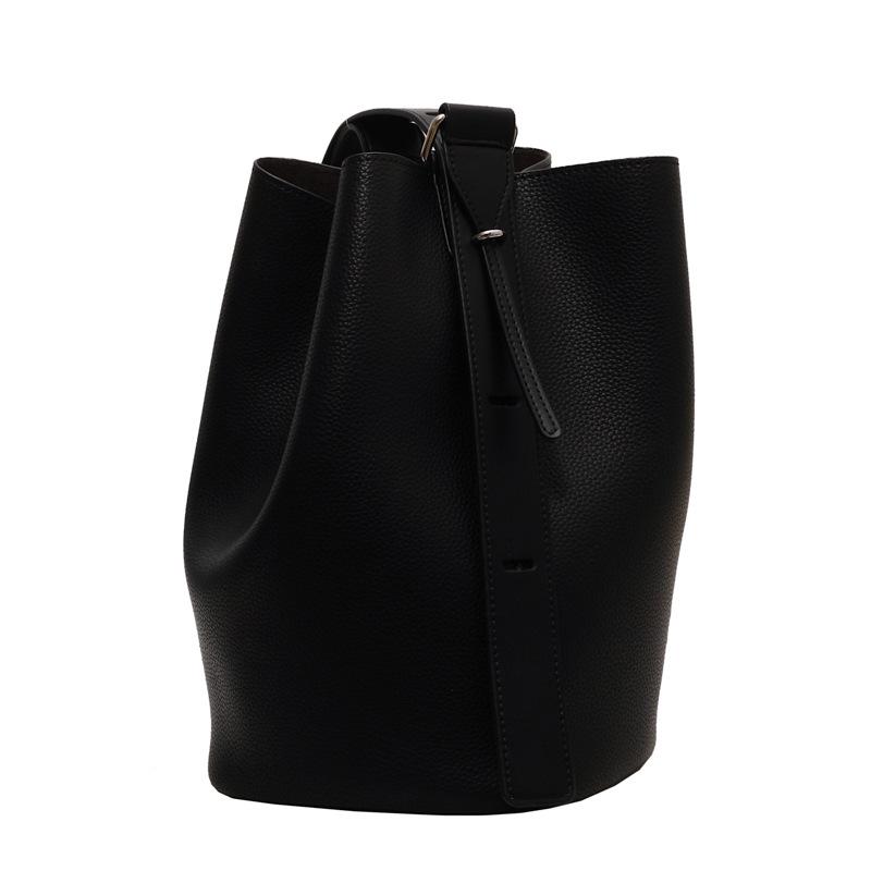 Women's 2025 Large Capacity Fashion Shoulder Crossbody Bag with Unique Design