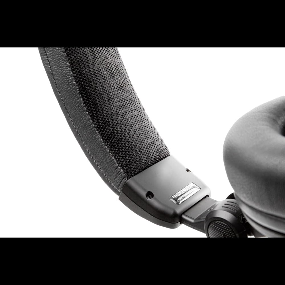 ULTRASONE Signature FUSION dynamic 45mm Mylar driver monitor Balanced connection compatible 3 LE FGC technology Carrying case included 2 year warranty