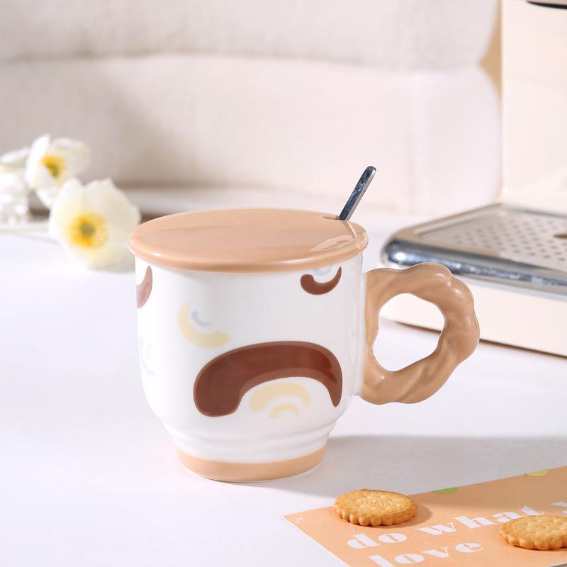 

Простая кружка в стиле ретро с крышкой и ложкой, домашняя креативная чашка, керамическая чашка для завтрака, высококачественная кофейная чашка контрастного цвета 420ml