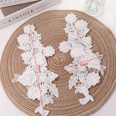 High Quality Fashion 3D Floral Appliques Mesh Embroidery White Sew On Patches Handmade Embroidery Appliques Bridal Wear