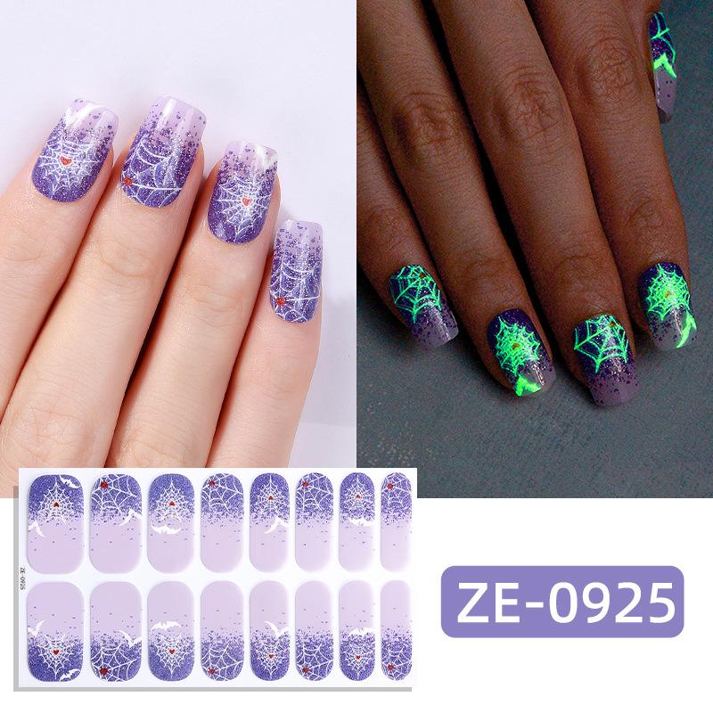 New Luminous Halloween Nail Art Sticker 16 Nail Oil Film Nail Sticker European and American Dark Nail Art Sticker