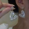 Exaggerated Hollow Metal Pearl Flower Earrings for Women able Simple Daily Accessories Party Jewelry Birthday Gifts