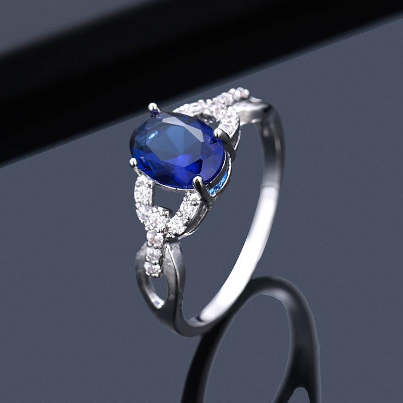 Elegant Geometric Copper Ring with Zirconia for Women