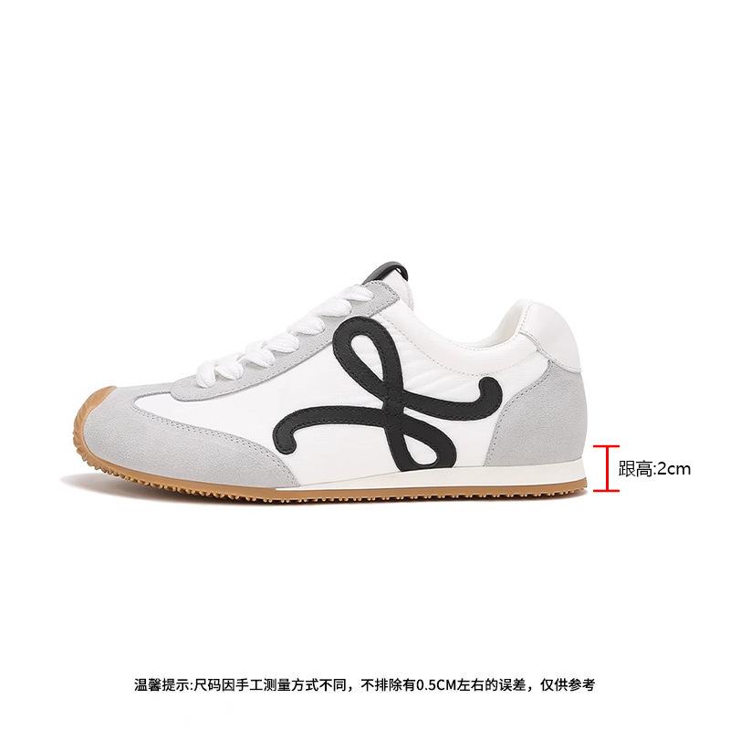 Cowhide version~ Wang Yibo has the same style of German training shoes, women's inner height-increasing shoes, thick-soled crooked mouth casual sports