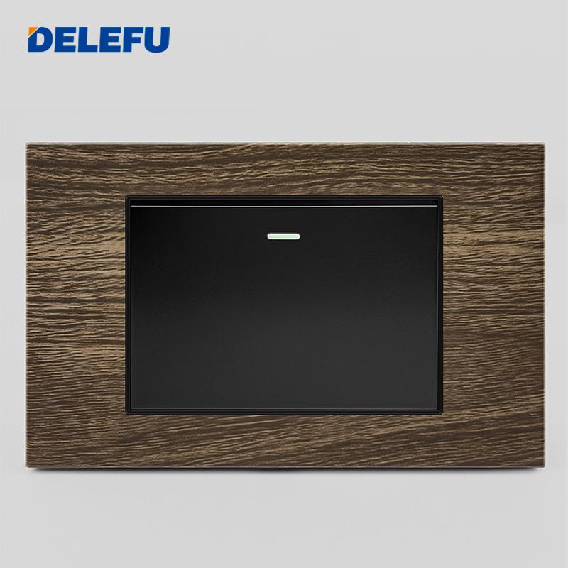 DELEFU Brasilianischer 118er Vintage Aluminium-Holzmaserung Schaltersteckdose mit USB Typ-C Anschluss Netzstecker ist Langlebig.