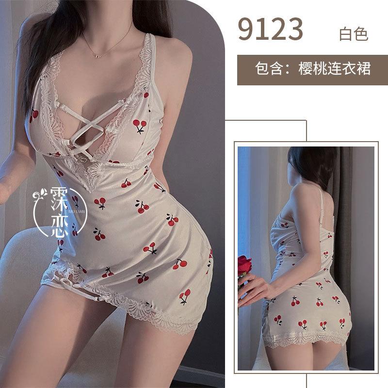 Sex underwear pure girl feeling sexy free small breasts feeling cute pure desire bed robe temptation