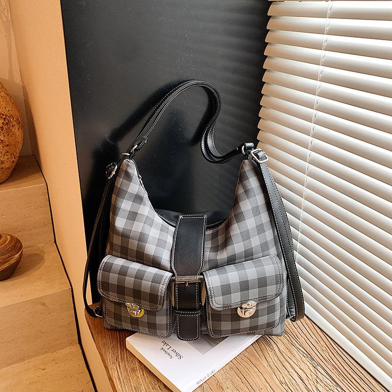 Retro multi-pocket women's bag large-capacity casual commuter bag women's fashion plaid double shoulder shoulder bag