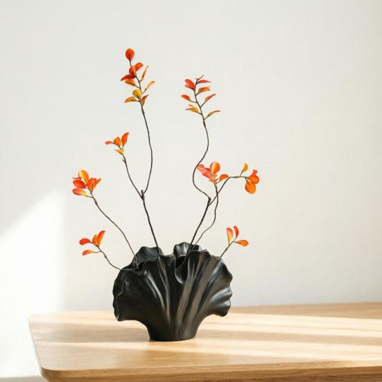 Ceramic Ginkgo Leaf Flower Vase, Artistic Leaf Shape Floral Container, Decorative Vase for Home Office Living Room Table Centerpiece