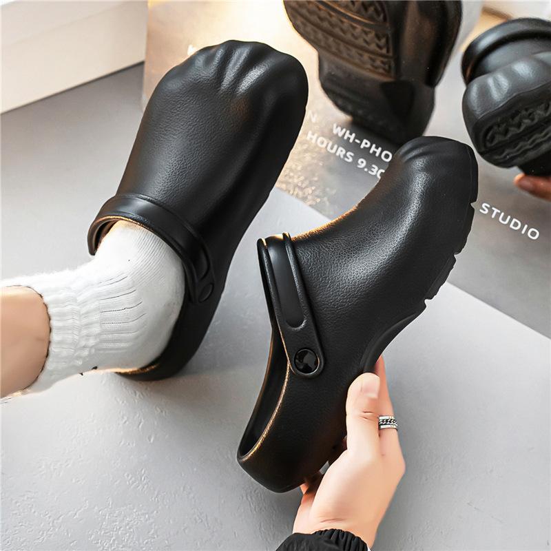 Summer new fashion trend versatile cool slippers non-slip bag head half tray large size men wear travel beach shoes