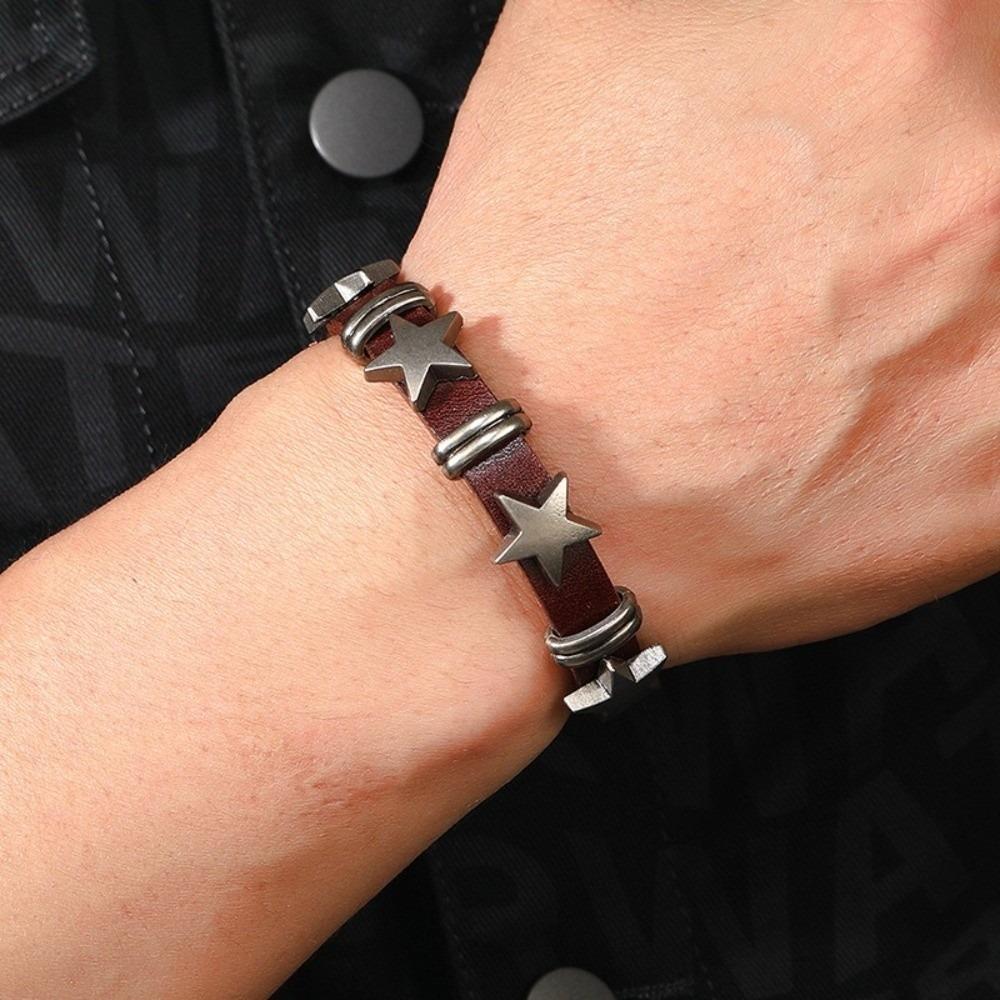PU Leather Skull Bracelet Star Rivet Bracelet Goth Vintage Chain Bracelet Women Men