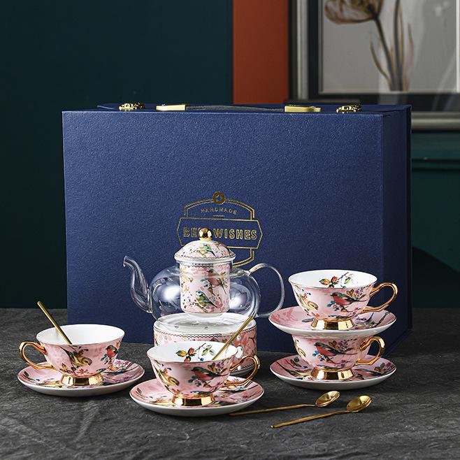 Elegant European Bone China Tea Cup and Saucer Set – Luxurious Ceramic for High-Style Afternoon Tea