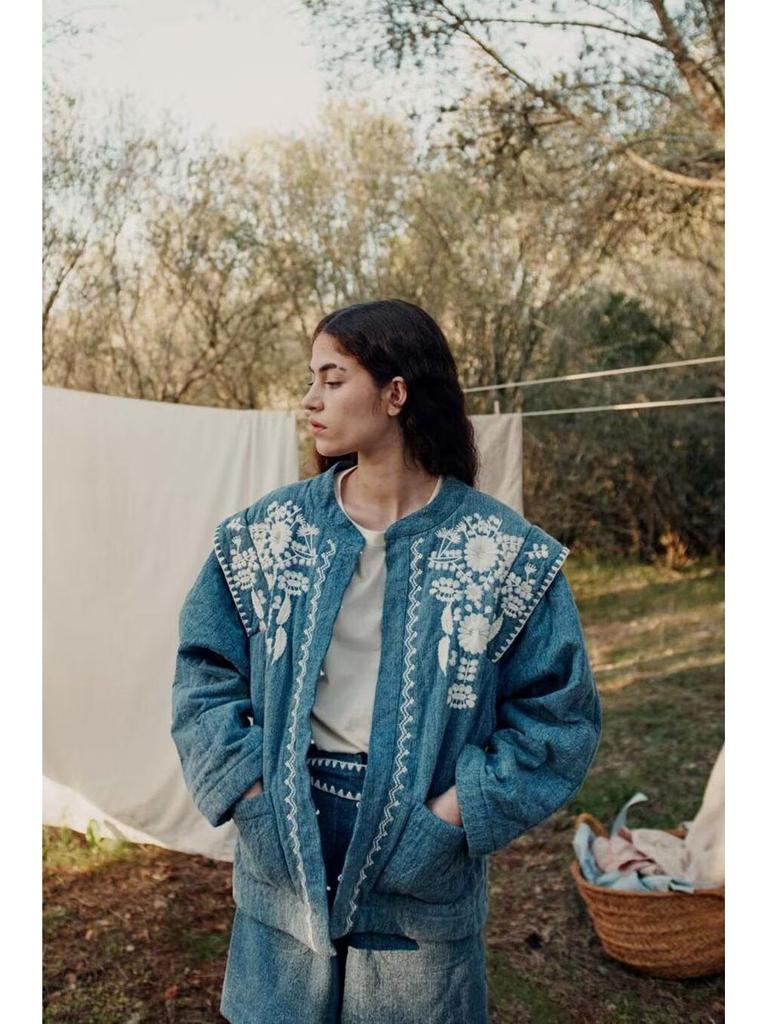 Retro Style Women's Denim Cotton Jacket: European-American Fashion Print, Open Front, Warm Coat