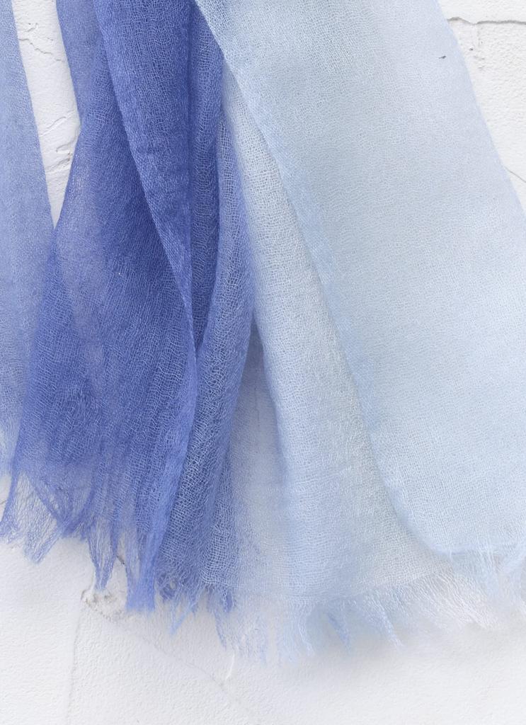 Airy Cashmere Gradient 150cm x 30g [CEREALS] 100% Stole, Lightweight, 70cm, Approx. (Blue)