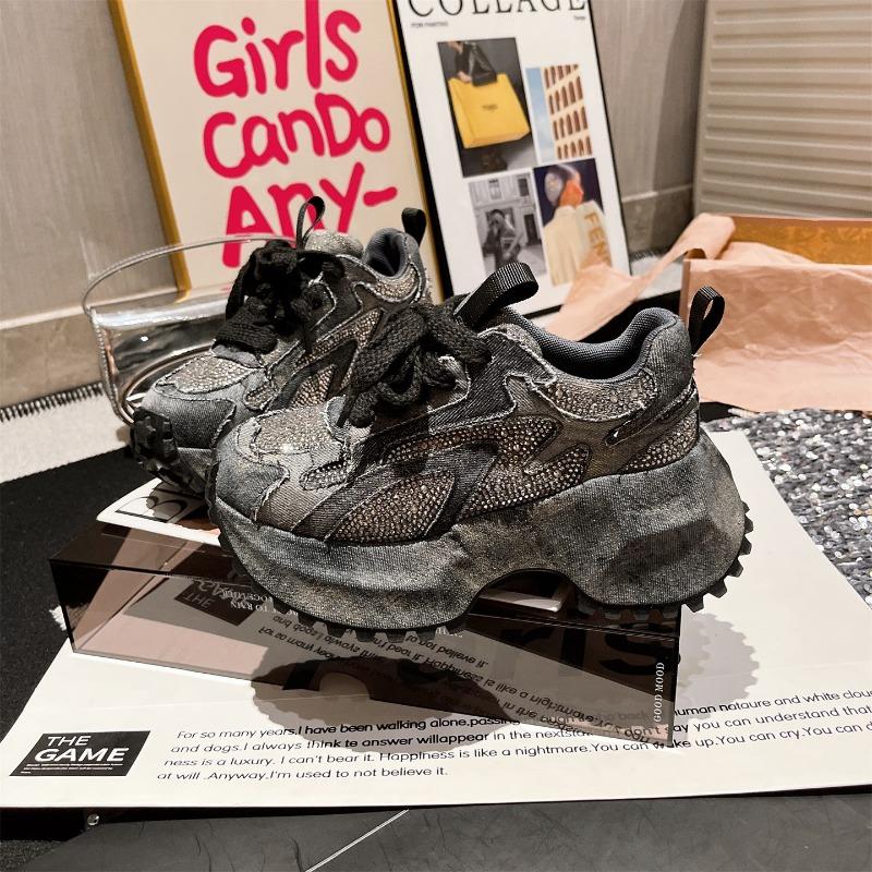 Fashion New Women Sneakers Luxury Crystal Flats Platform Sport Shoes 2025 Trend Winter Fashion Shoes Lace Up Walking Running Zapatos