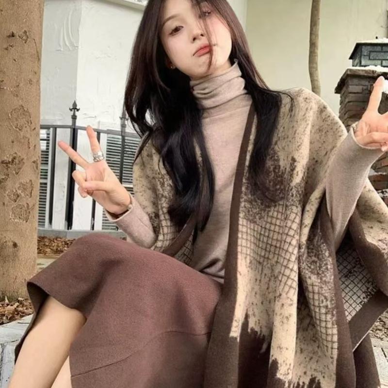 1Pieces Winter Women Poncho Warm Shawl Double Sided Designer Thickening Blanket Luxury Scarf Mountaineering Scarf