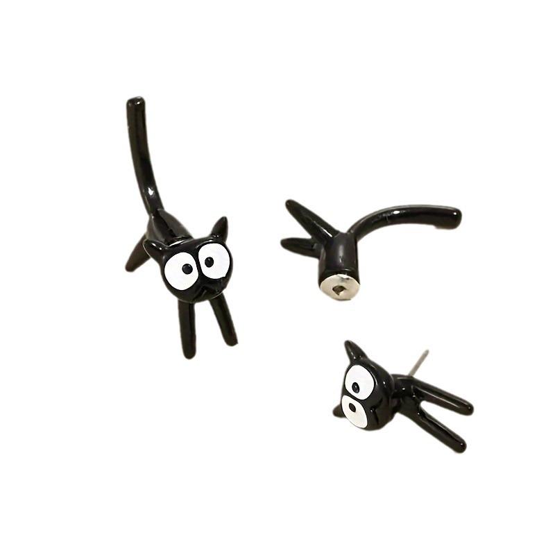 Cute Cat Stud Earrings, Personality Trend, Niche Earrings, Independent Station Platform Earrings