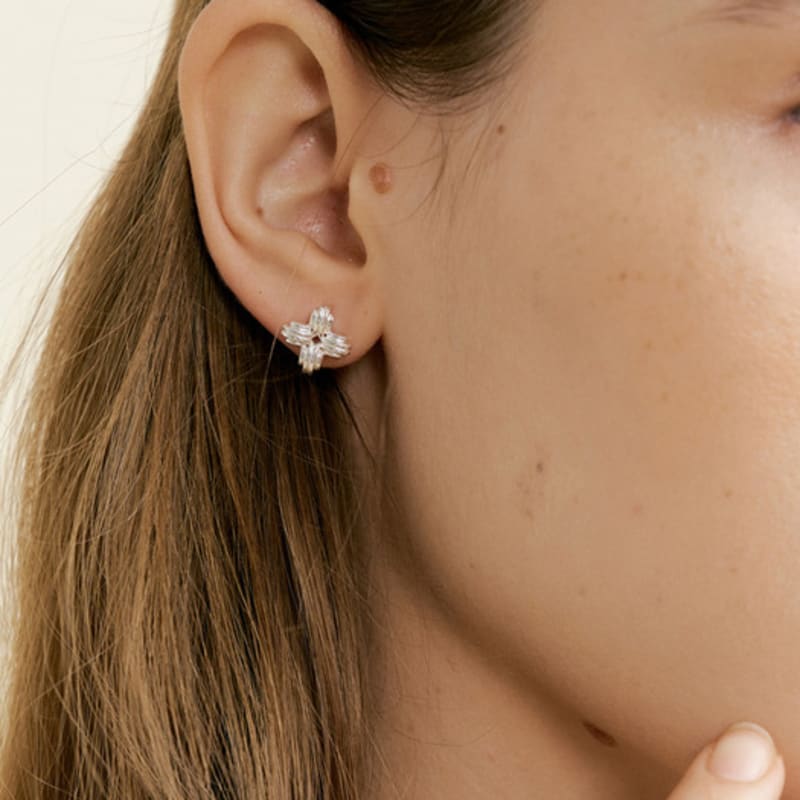 

МАТІАС Сережка Конюшина (Срібло) Silver