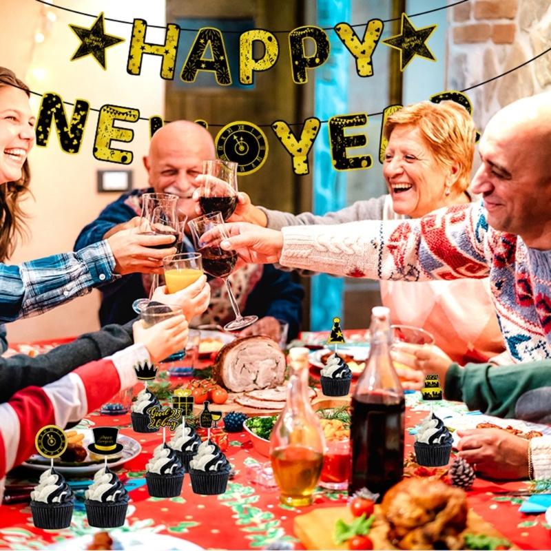Black Gold New Year Party Decoration Happy New Year Banners Decoration Happy New Year Balloons for New Year Celebrations
