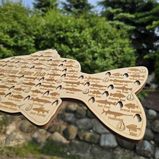 Fishing Logo Decor Handcrafted Wooden Artwork Decorative Desktop Ornament Gift for Fishing Enthusiasts Home Office Decoration