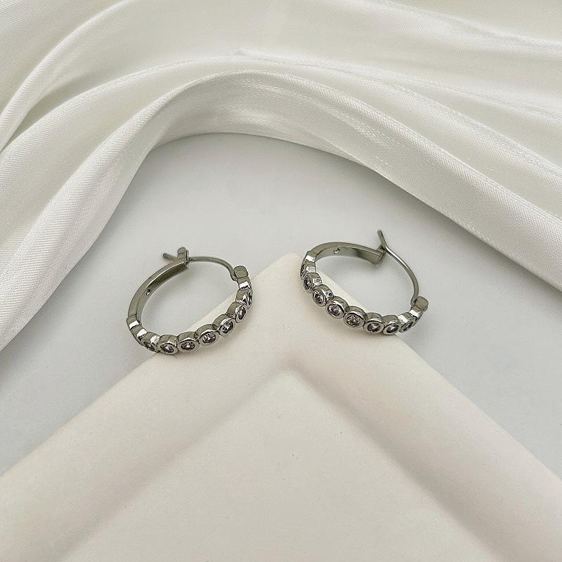 

New High-End, Full Diamond Silver Earrings, Personalized And Unique Temperament, Fashionable Ear Buckles, Earrings, Commuting Versatile Earrings