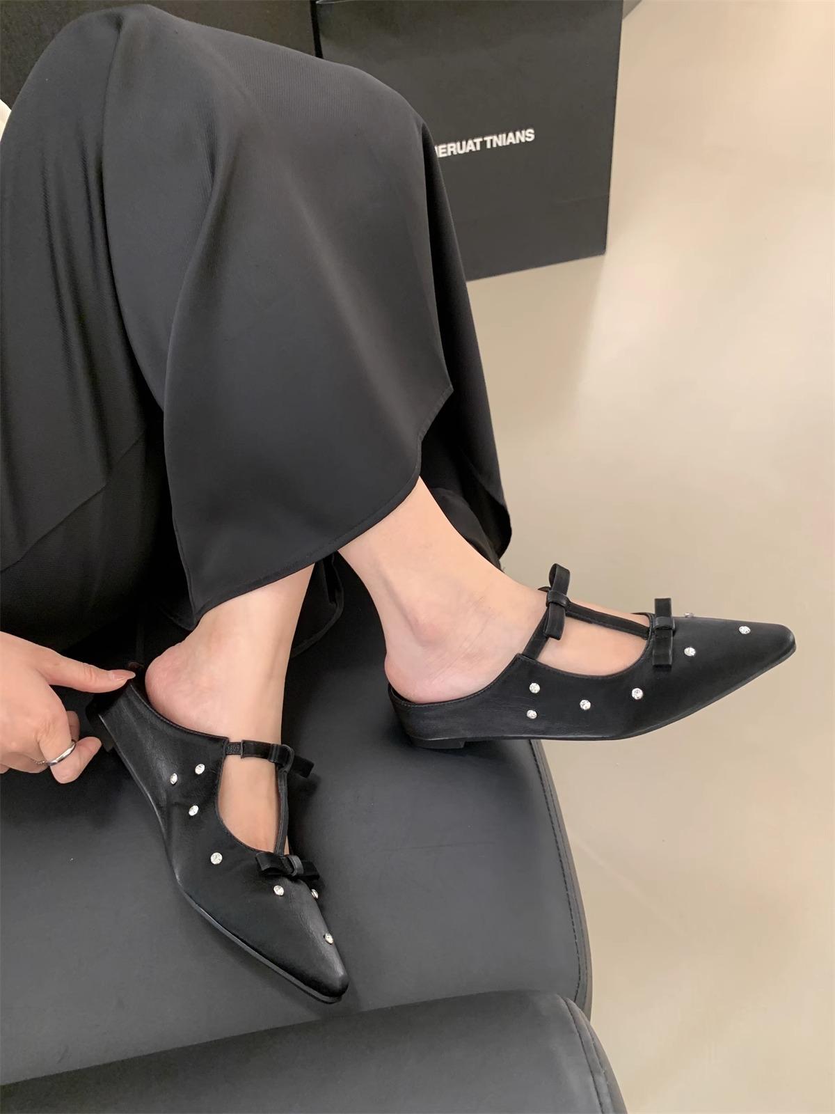 Новые французские серебристые босоножки-мюли на танкетке роскошные металлические удобные для юбок легкие и мягкие с подъемом 35 чёрный 2627₽