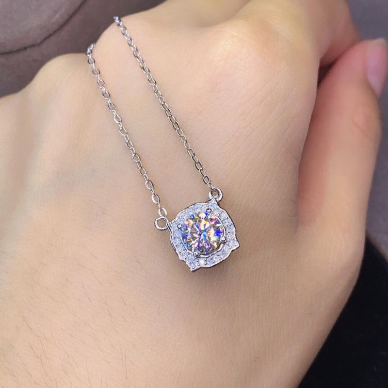 BELLA BOX Neues, modisches, wunderschönes Set mit acht Herzen und acht Pfeilen für Damen, quadratischer Charme, Verlobung, Jahrestag, Schmuck