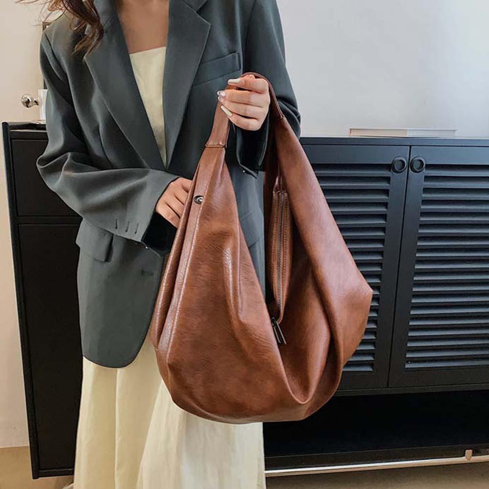 Retro Large Capacity Underarm Bag Japanese Style Versatile Commuting Handbag  School