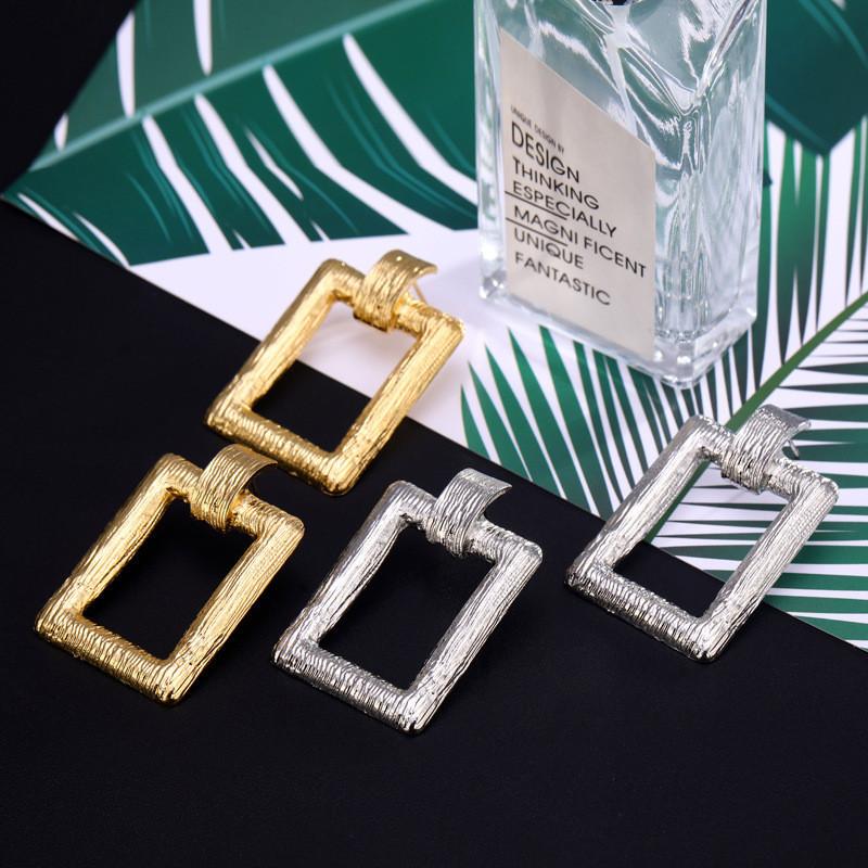 Shape Geometric Bold Alloy Earrings For Women Ideal For Gifts Business