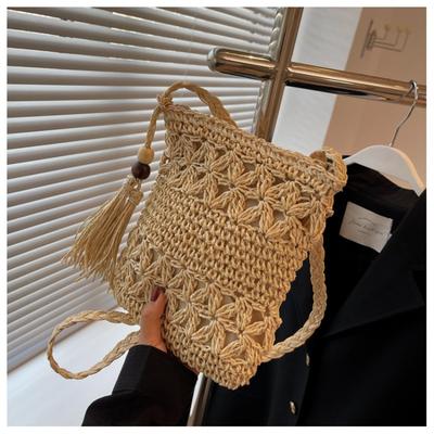 New Mobile Phone Bag Hollow Straw Women's Bag Versatile Fringed Vacation Beach Woven Shoulder Satchel