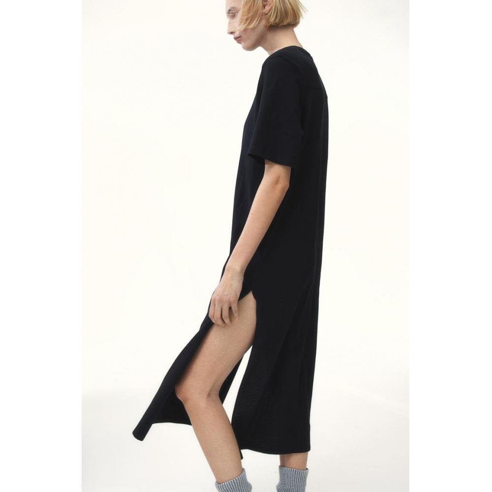 

Платье-футболка с наплечниками HM, черное