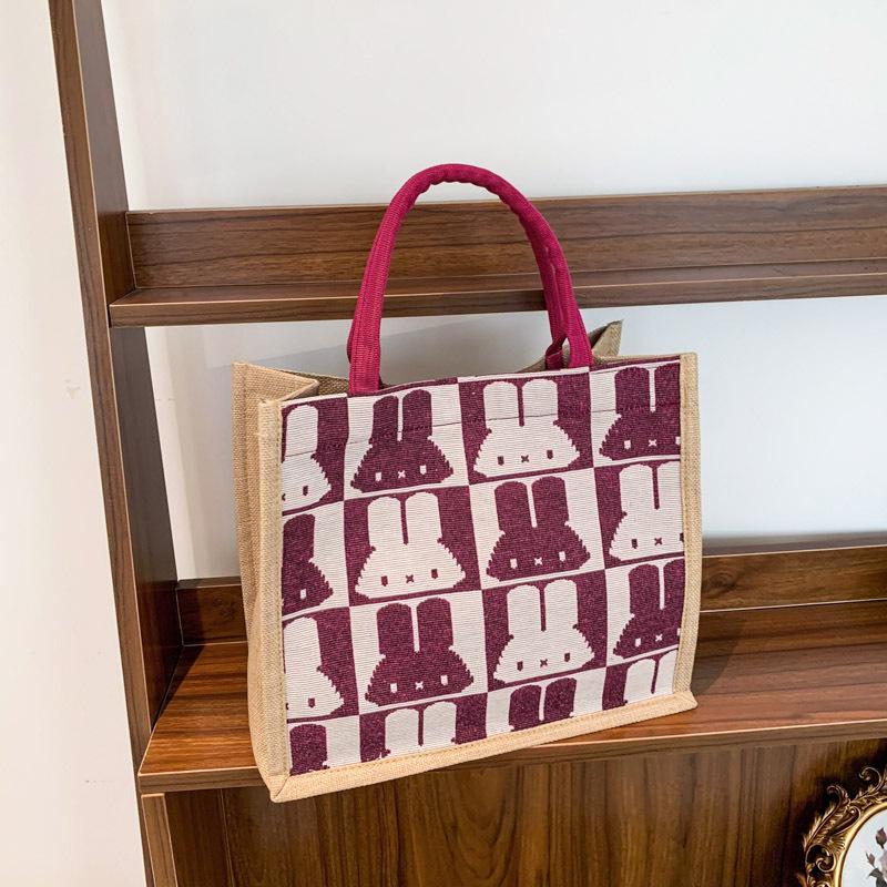 

Сумки большой вместимости популярны в этом году, а также женские модные и милые сумки через плечо с принтом кролика, новинки 2025 года. one size fits all