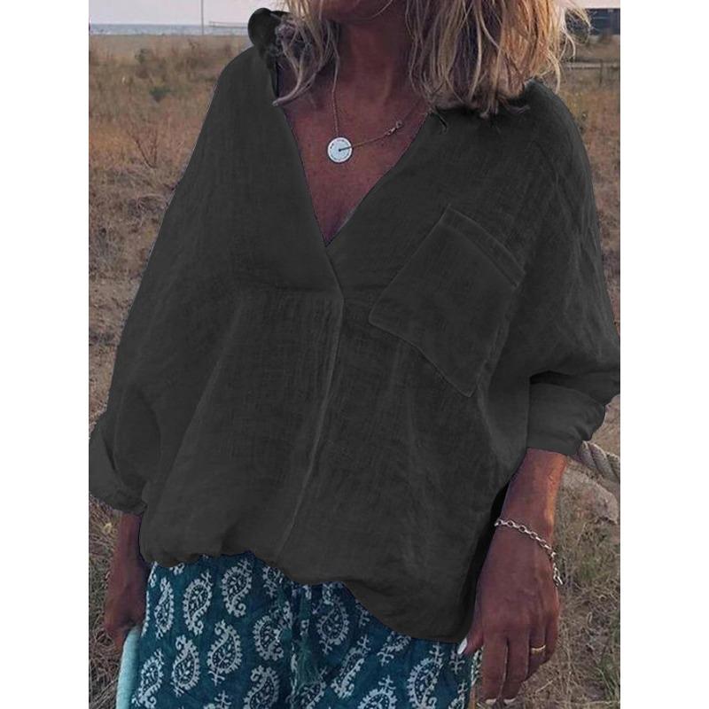 Pevná dámská halenka s dlouhým rukávem a výstřihem do V