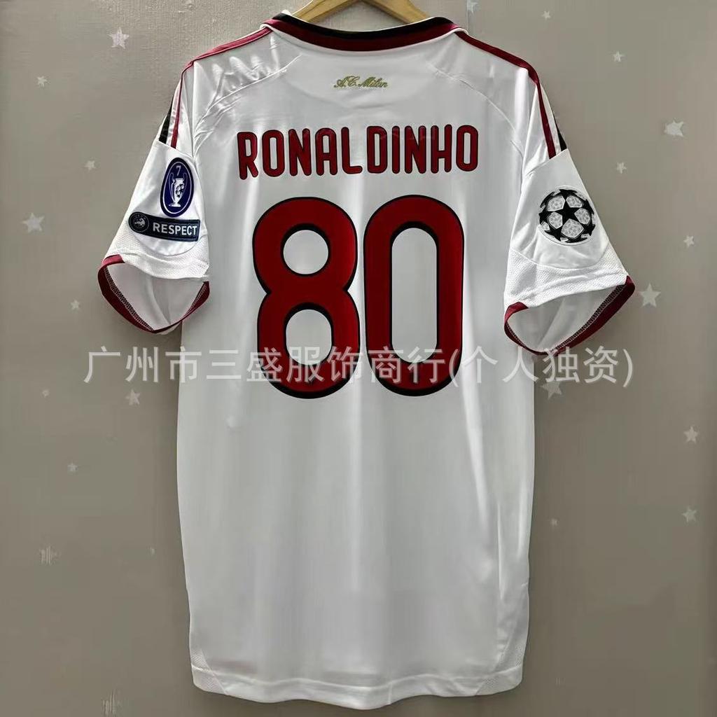 Wholesale sports outdoor retro series AC Milan jersey No. 22 Kaka No. 80 Ronaldinho same football jersey short sleeves