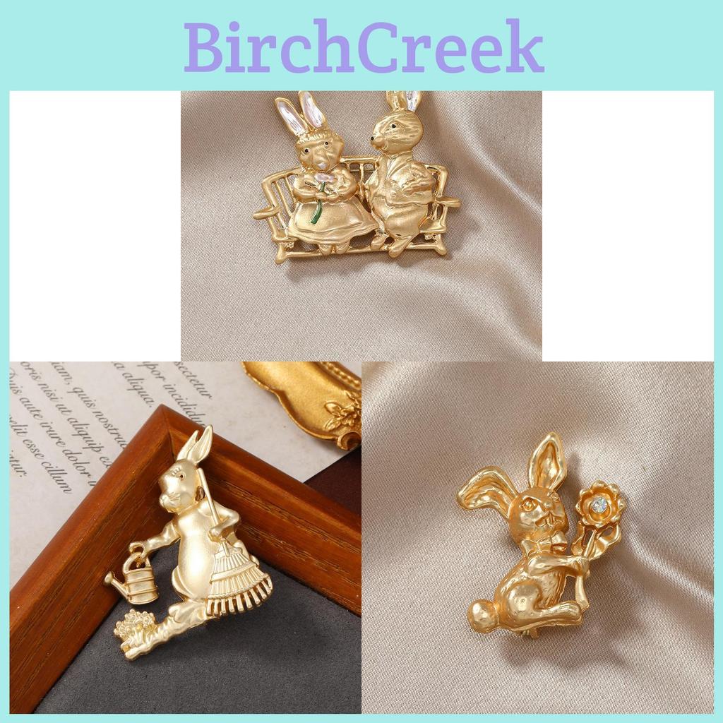 Vintage Bunny Pin With Electroplated Finish For Unisex Animal Collectible Accessory