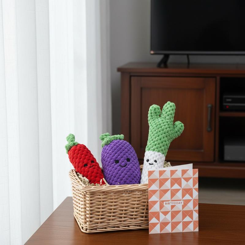 Cute Plush Vegetable Dog Toy Squeaky Broccoli Eggplant Chew Puppy Teething Interactive Play Toy