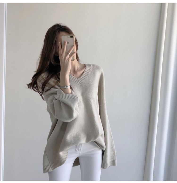 Korean Lazy Style V-Neck Loose Knit Sweater - Black, White Base Layer for Women, 2026 Autumn/Winter Trend