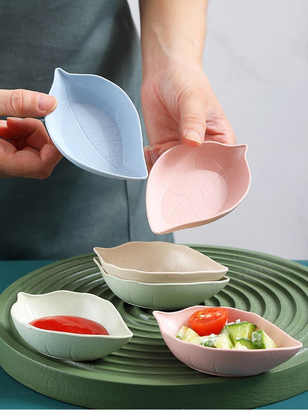 

Набор тарелок в форме листьев из 4 предметов