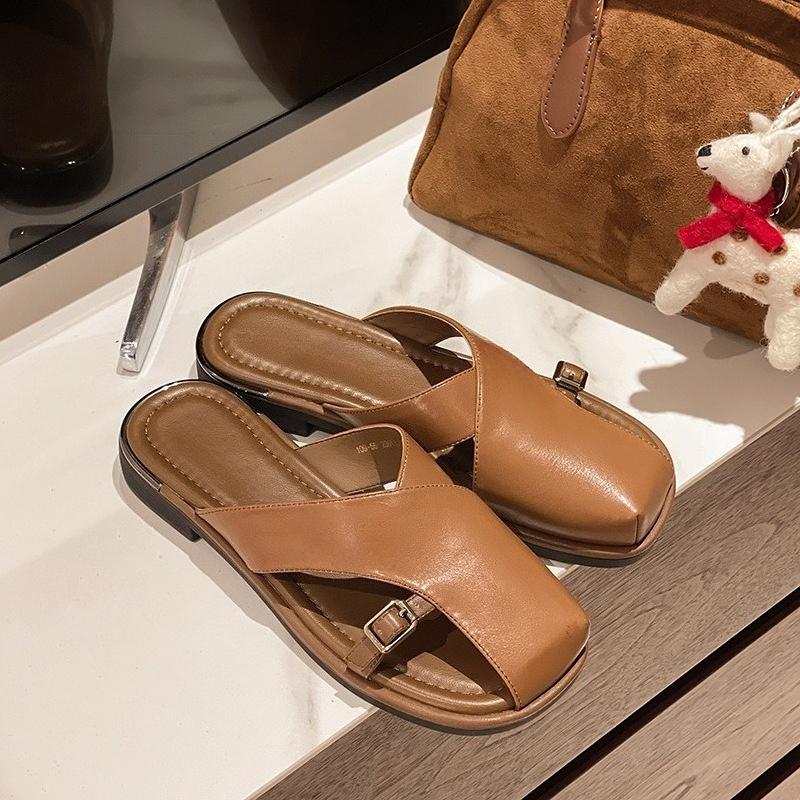 Fashionable Soft-soled Slippers for Women, New Summer 2025 Casual and Versatile Roman Beach Shoes, Elegant Headband Slippers