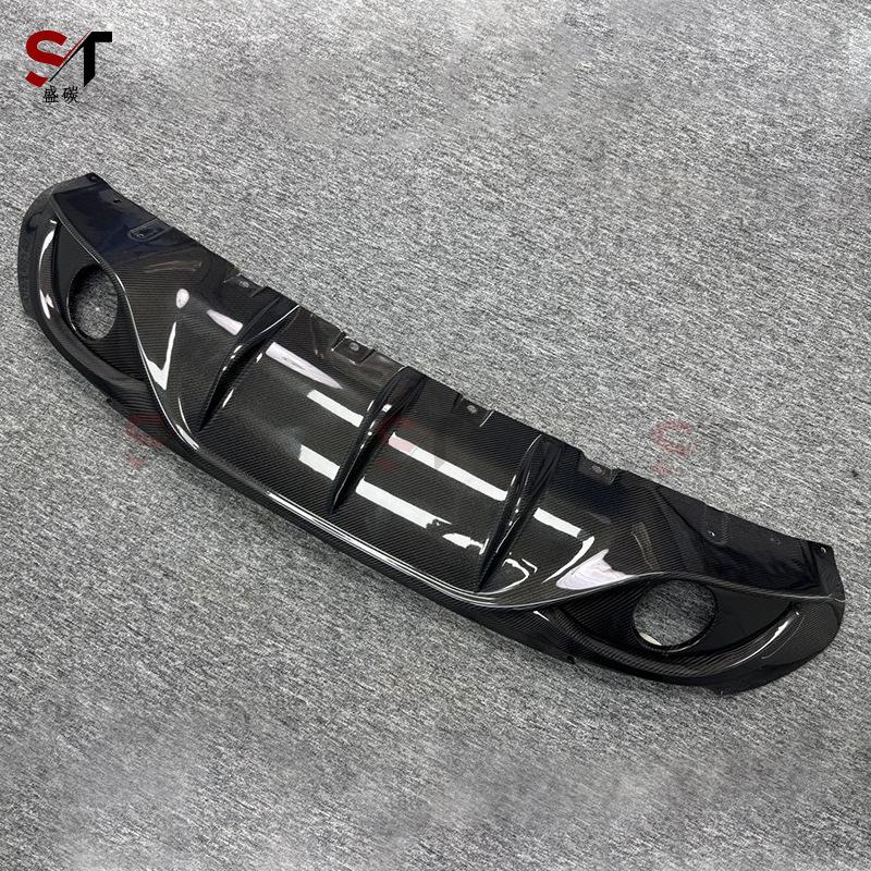 Carbon Fiber Rear Diffuser for Alfa Romeo Giulia Tail Bumper