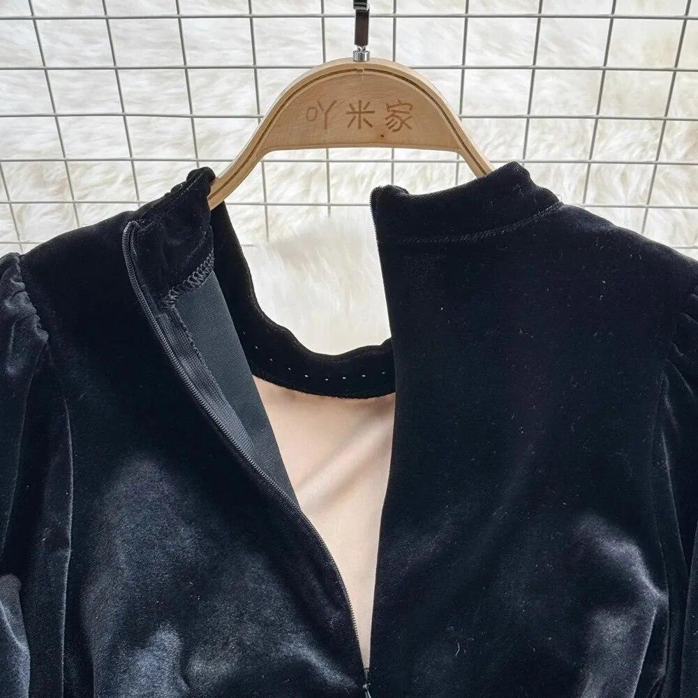 Autumn Winter Luxury Pearls Velvet Wedding Party Dress Women's Stand Collar Sparkling Sequins Beading Zipper Mini Fishtail Dresses