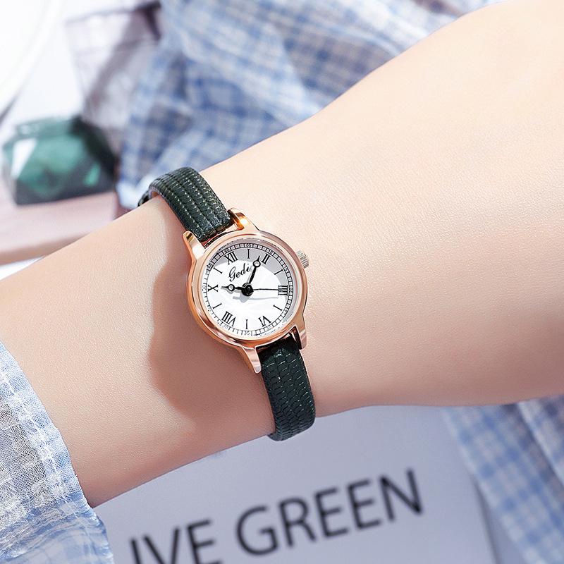 Retro Compact Student Watch Niche High-End Small Disc Belt Watch Waterproof Quartz Women'S Watch