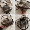 Damen Bucket Bag Herbst Winter Schultertasche Damen Messenger Bag Mode Umhängetasche Koreanischer Stil Handtasche Freizeittasche Grau