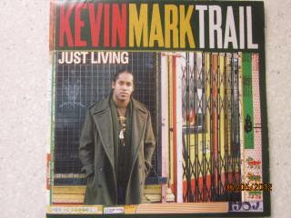 

CD KEVIN MARK TRAIL - Just Living 094633277328 EMI 2005 Europe Rap & Hip-Hop/R&B Used