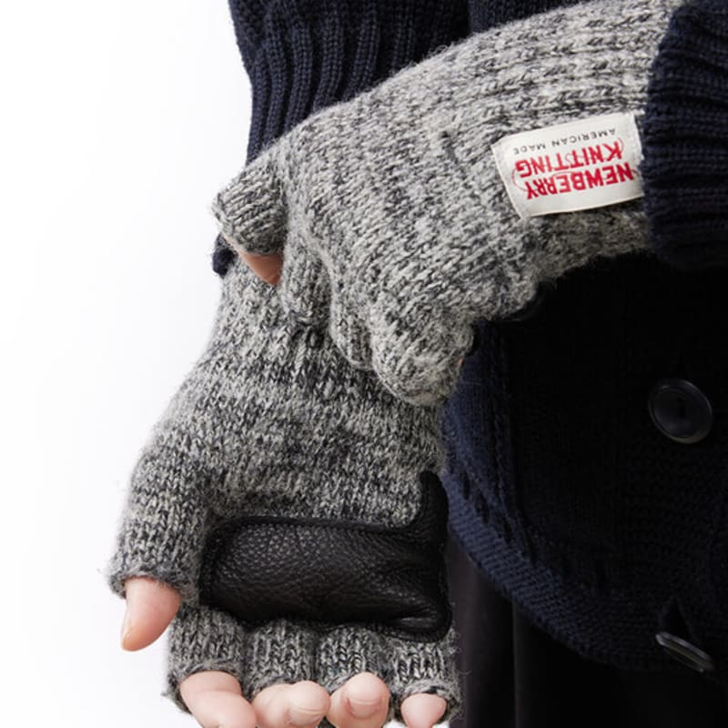 NEWBERRY KNITTING Deerskin Fingerless Gloves - Charcoal