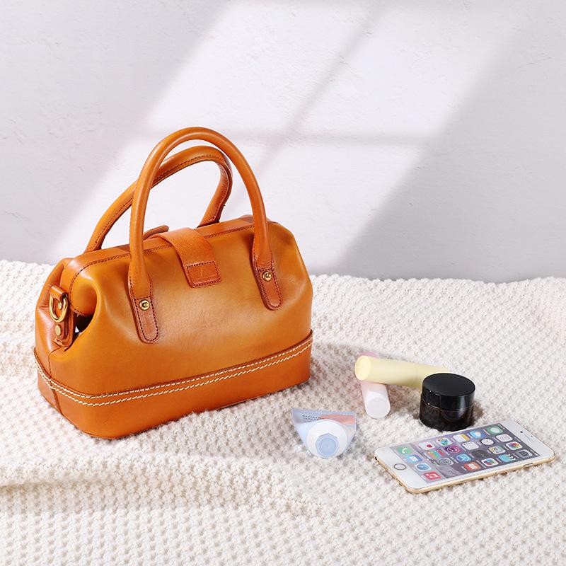 

Женская сумка Boston из коровьей кожи с верхним слоем в стиле ретро + большая вместимость, сумка из натуральной кожи, художественная сумка через плечо для поездок на работу 24x12x30cm бездна