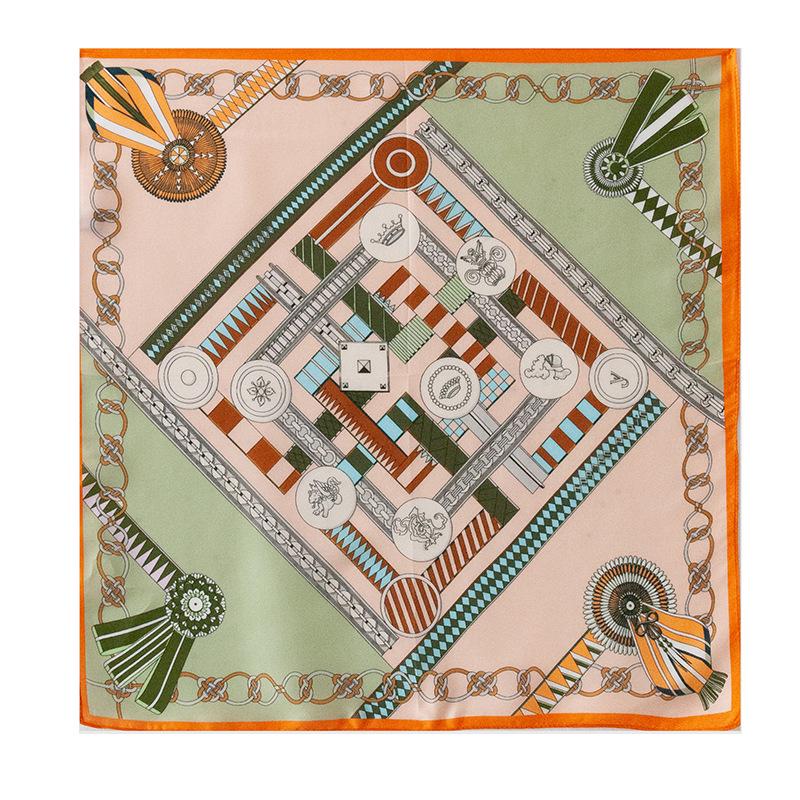 Emerald Green Mulberry Silk Scarf: Versatile Sunscreen & Sunshade with Badge Pattern