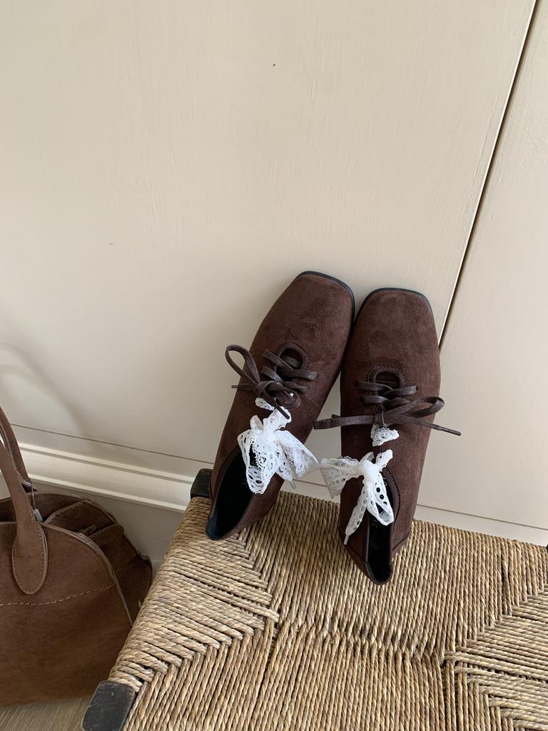 French lace Mary Jane small leather shoes women's 2025 new square head thick heel lace-up ballet retro single shoes