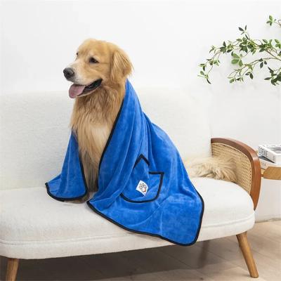 Pet Towel Dog Bathrobe Water Absorbent and Quick Drying Cleaning Beauty Glove Style Pocket Dog Bath Towel  Accessori Cani